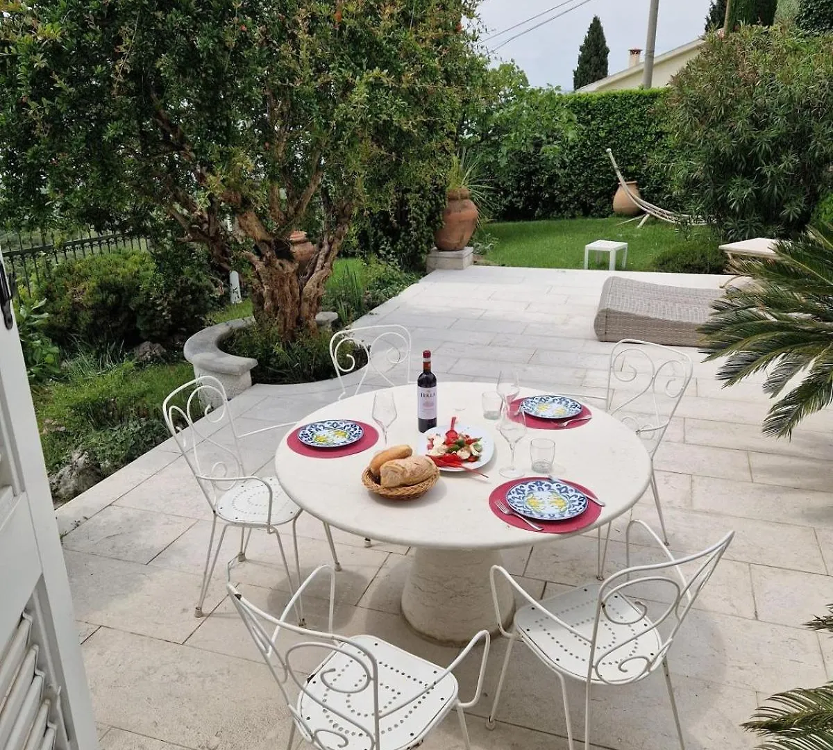 Апартаменты Welcome Traveller Alema House Кавайон-Веронезе